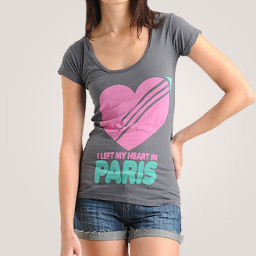 Heritage 1981 Left My Heart Tee NWT